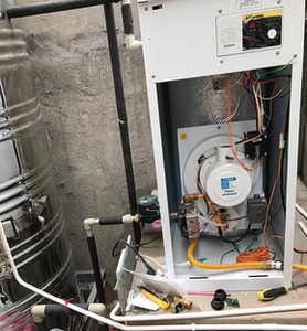 韩国庆东柴油燃气锅炉供热水取暖设备婴儿游泳馆母婴店热水器