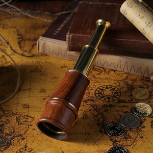 进口复古怀旧黄铜伸缩望远镜摆件书房办公室橱窗陈列软装摄影道具