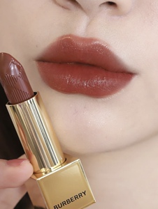 专柜正品burberry巴宝莉唇膏口红kisses93红棕97金管117