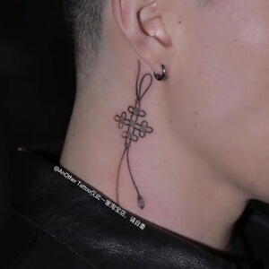 another tattoo复古时髦男士颈部线条感中国结纹身贴买一送一防水