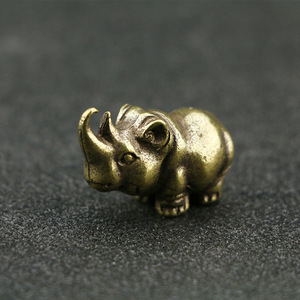 实心纯铜犀牛摆件迷你黄铜手把件风水吉祥物茶宠铜雕金属工艺礼品