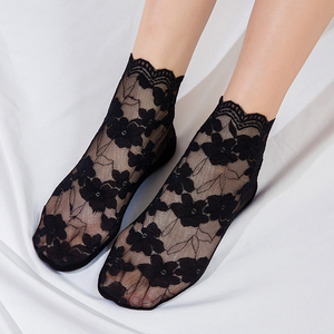 蕾丝袜子女短袜浅口花边日系春秋薄款棉夏季网红ins潮樱花中筒