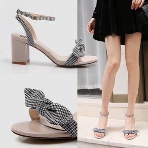 九头鸟2018夏季新款高跟凉鞋千格鸟粗跟女鞋