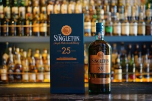 singleton 苏格登25年高地达夫镇单一麦芽威士忌 700ml 正品 行货