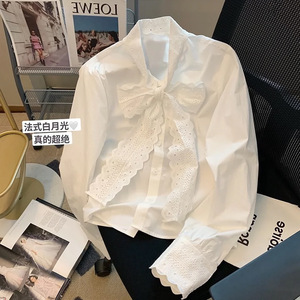 蕾丝花边蝴蝶结V领衬衫女款2024新款白色拼接法式设计感气质衬衣