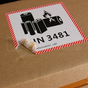 新版 锂金属电池标航空警示标签防火易碎空运封箱贴纸un3481/3091