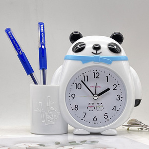 儿童学习带笔筒熊猫小闹钟可爱卡通学生创意卧室客厅台式桌面闹表