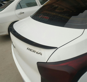 现代17瑞纳尾翼 17瑞纳粘贴烤漆尾翼 新款瑞纳免打孔改装压尾翼