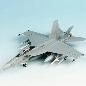 收藏hm h5110 f/-18f大黄蜂f18战斗机 1/72合金飞机模型高礼品