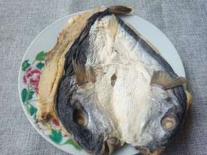 江西抚州黎川蛤蟆鱼干河豚鱼食用晒干生鲜淡水鱼咸鱼干货500