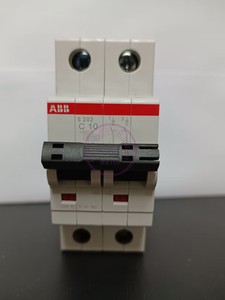 ABB S202-C 1 2 3 4 6 8 10 13 16 20 25 32 40 63 A 2P 断路器