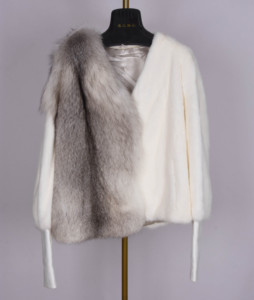 春晓家天鹅绒间大理石狐v领短款休闲时尚女式水貂皮草裘皮外套