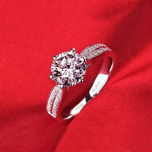 2022年正品老凤祥和pt950铂金镶钻石钻戒六爪戒指女款18k白金结婚
