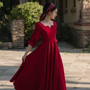 法式小红裙气质秋装赫本风连衣裙沙漠拍照衣服超仙礼服裙平时可穿