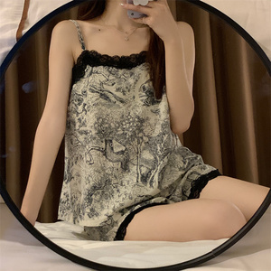 吊带睡衣女夏季两件套冰雪丝绸性感蕾丝带胸垫2022年新款露背火辣