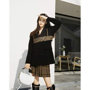 wuli小周周周淘宝2022春季新款男女童洋气卡通格子纯棉背带裤宝宝