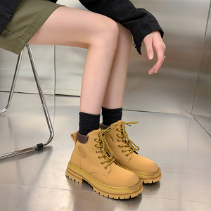 夏欣定制踢不烂大黄靴女马丁靴粗跟厚底英伦户外徒步工装甜酷短靴