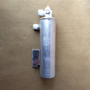 适用于陕汽德龙f3000 f2000驾驶室空调干燥瓶冷媒充容罐 汽车配件