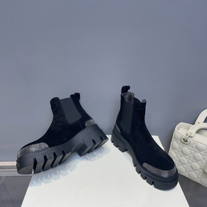 2022秋冬新款真皮短靴短筒切尔西靴黑色粗跟高跟复古时装圆头女鞋
