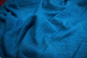 大牌原版布鲁蓝色微透雾感针织羊毛 弹力精细蓬松打底T恤羊毛布料