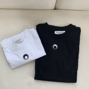 00187人付款天猫の笑涵阁 新疆棉胶印月亮印花 百搭短袖全棉t恤女 tx