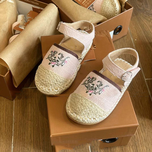 韩国童装女童凉鞋夏装洋气儿童中小童幼儿园鞋子女宝粉色沙滩单鞋