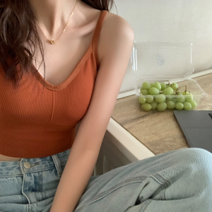 吊带女内搭有罩杯