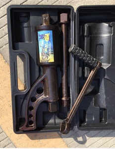 卡车货车轮胎螺丝扳手省力型手摇助力式机械增力拆卸螺栓套筒扳杆