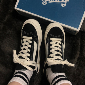 万斯style 36黑白条王一博明星同款gd权志龙蓝白深蓝帆布板鞋女男