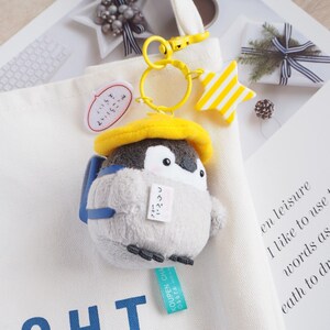 书包挂坠小玩偶男ins潮酷小学生可爱挂在背包上的小挂件挂饰