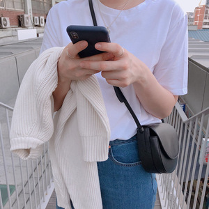 夏天小包包女小ck包小清新斜挎包女百搭ins韩版马鞍包学生百