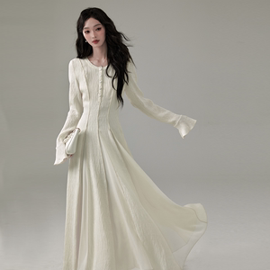 LKONE山海 白色茉莉针织打底长袖连衣裙修身气质高级感显瘦长裙