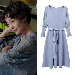 姜喜宝郭采洁同款衣服复古蕾丝绑带v领拼接针织修身中长连衣裙女