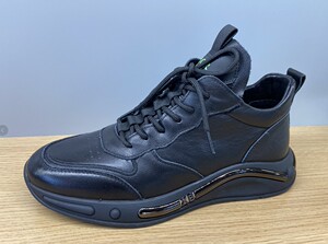 飞鸵正品男鞋冬季新款男士商务休闲皮鞋男软底正装真皮鞋子男