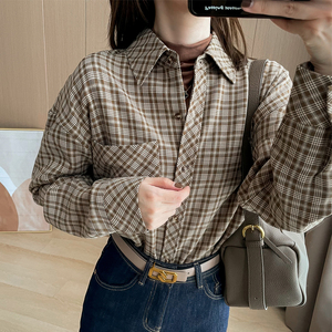 细格子衬衫