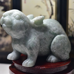 翡翠兔子摆件