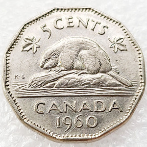1960年 加拿大 5分镍制多边形硬币 海狸狸猫 女王 21mm