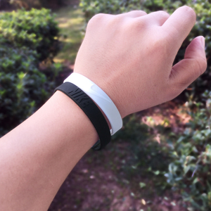 手环男运动篮球硅胶耐克