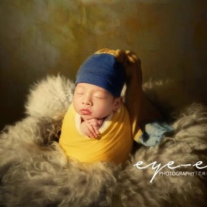 儿童宝宝新生婴儿佩戴珍珠耳环的少女名画帽子拍照照相摄影道具
