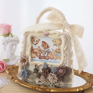 原创设计冬季毛绒烧边花朵lolita盒子包 小熊华丽茶会相框蕾丝包