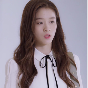 泡沫之夏尹夏沫张雪迎同款白色蝴蝶结长袖甜美衬衣女百搭气质女装