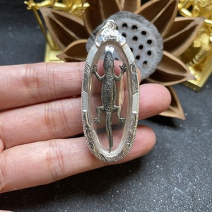 龙婆般查 壁虎 2536年  银壳带卡 泰国佛牌