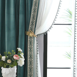 美式轻奢孔雀绿丝绒窗帘现代简约天鹅绒加花边高档窗帘成品定制