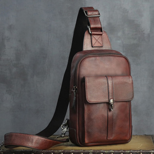 复古包手工皮包男包单肩斜挎包男士头层牛皮胸包男真皮软皮植鞣皮