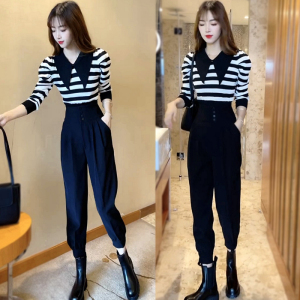 条纹泡泡袖娃娃领打底上衣配高腰排扣束脚裤秋冬复古减龄两件套女