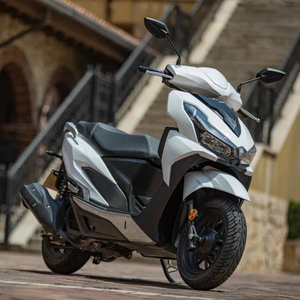 大阳vrs125踏板125cc水冷电喷摩托车可上牌