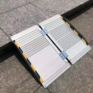 楼梯斜坡板无障碍移动坡道轮椅车摩托车上车电动车楼梯坡道斜坡板