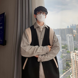 马甲衬衫配外套