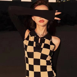 李李李婉君【辣妹出动】黑白格子针织连衣裙修身气质显瘦裙子女