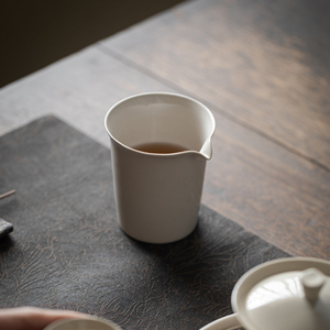 草木祠 草木灰公道杯 中式仿古陶瓷公杯匀杯茶海分茶器功夫茶具